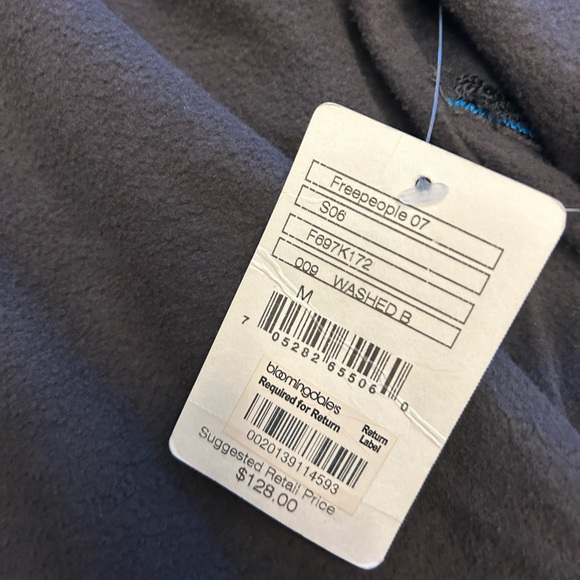 Free People Gray Embroidered Floral Hoodie Sweatshirt Medium NWT - Picture 5 of 6